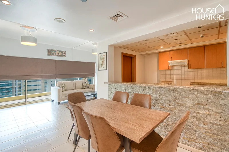 Skyline Oasis | Stunning 2BR plus Study | Prime Location63918985588354114