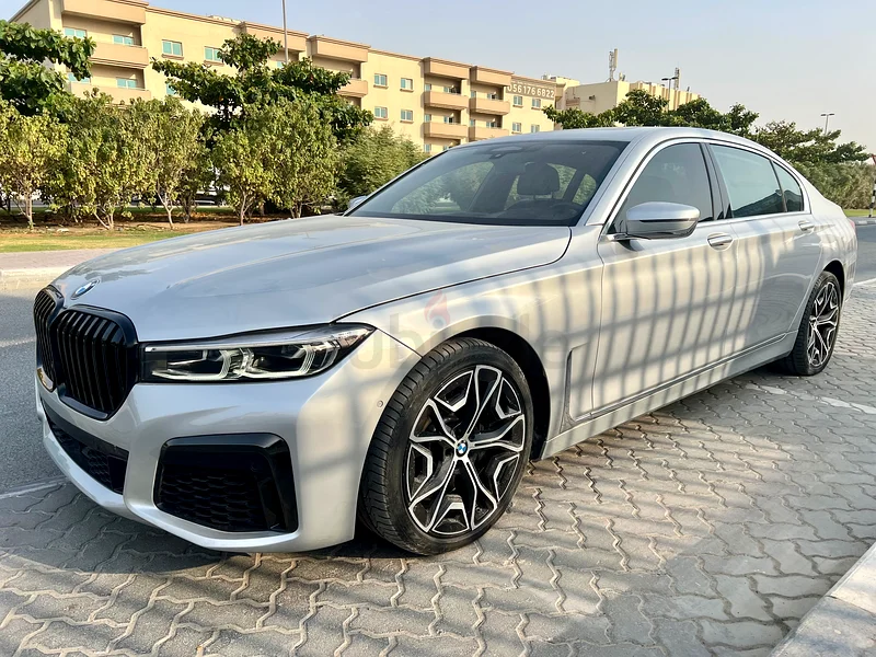 BMW 750 LI 202263699047737090112