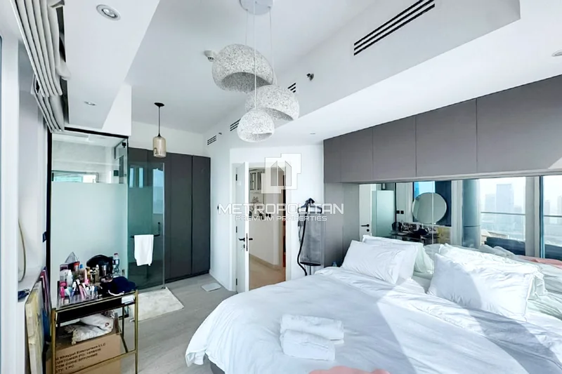 Full Sea Views | Upgraded | Furnished | Vacant64039606227970114