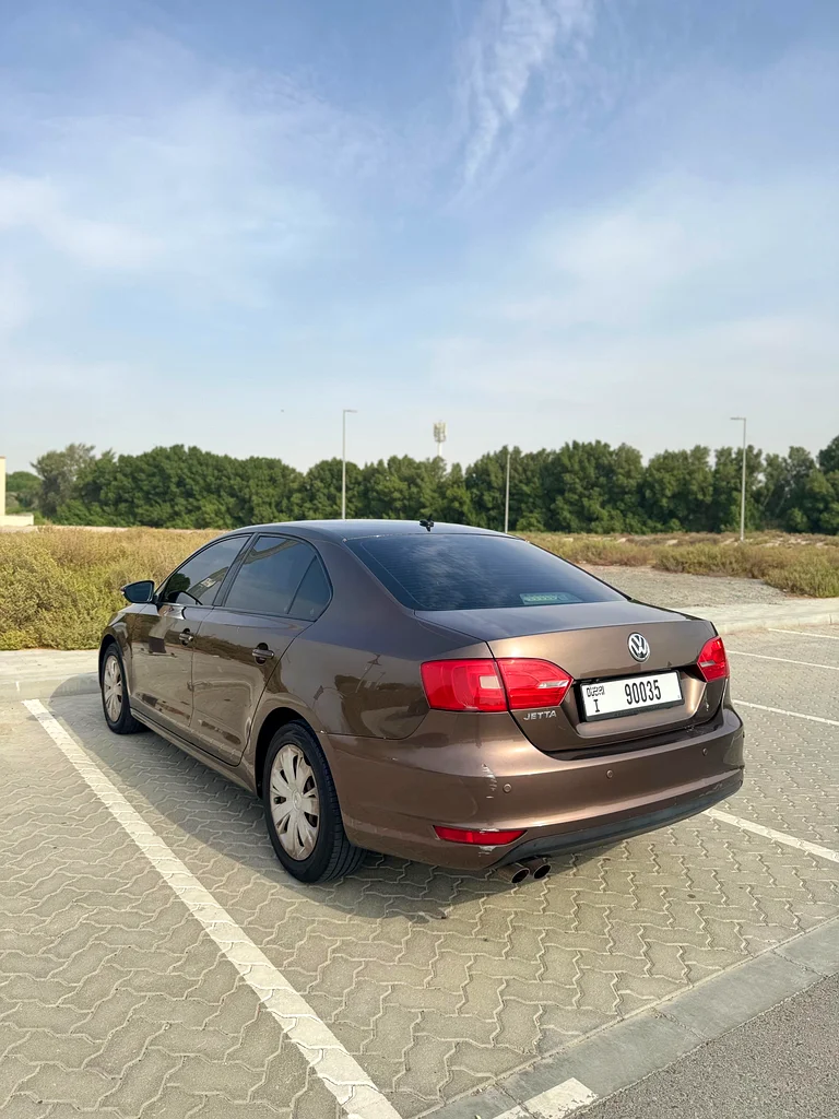Very clean VW Jetta / 2014 / GCC / well maintained and service history63699034109443113