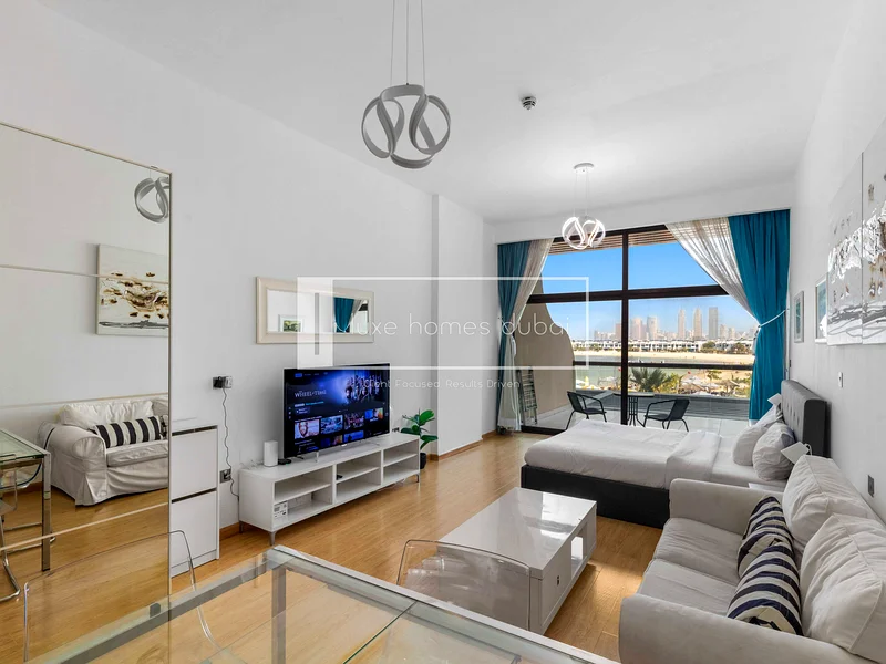Vacant | Beach Access | Fully Furnished64006946742785113