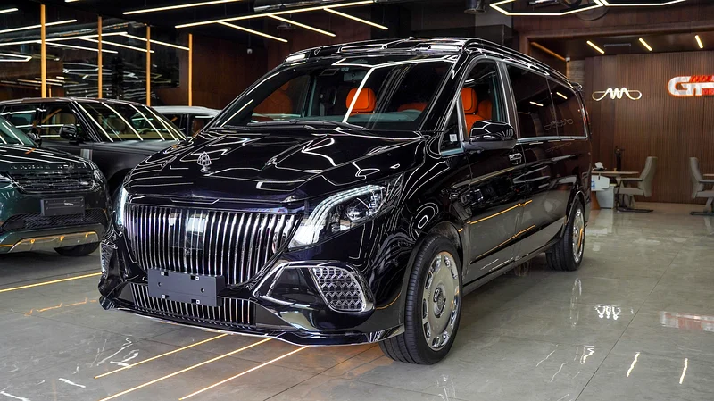 2025 MERCEDES BENZ VAN VS680L MAYBACH VIP63699043007107112
