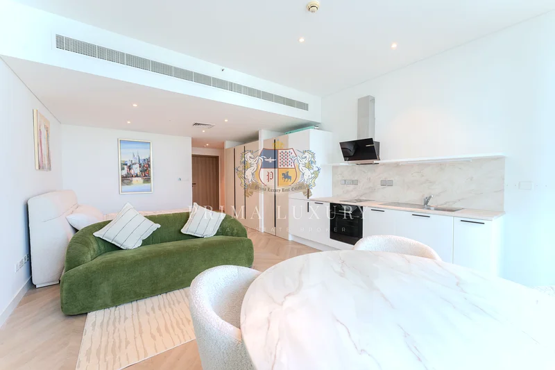 Fully Furnished | Mid Floor | Vacant63925156969474112