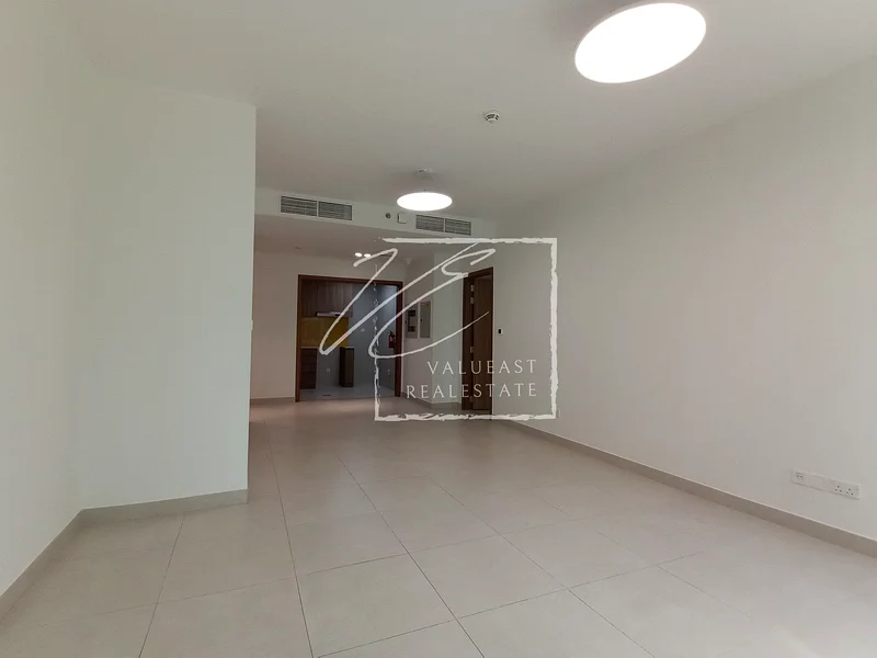 1BHK | واسع | إطلالة على SZR | بالقرب من المترو |63745274846849110