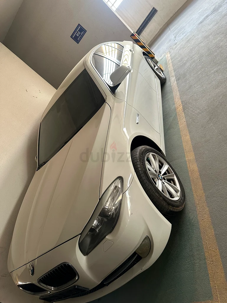 For sale BMW 535i 2013 model, Gulf specifications, condition excellent, no accidents previously63699048160001111
