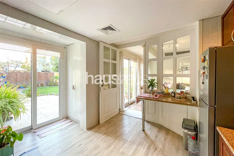 Fully Extended 3M | Open Plan | Exclusive63922626100737110