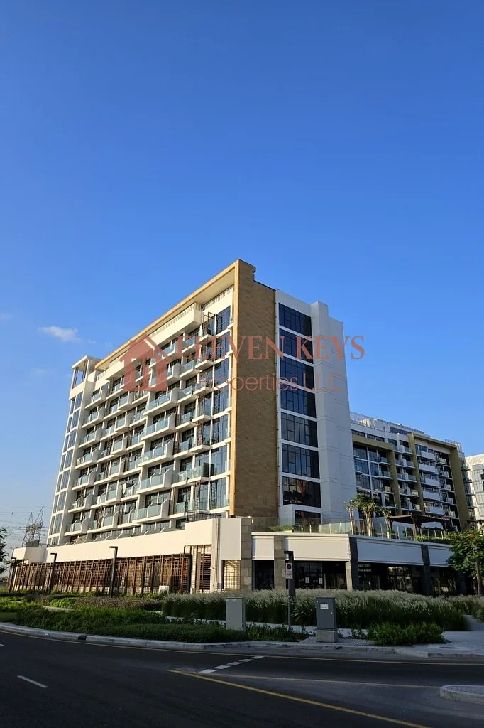 High ROI / Rented / Prime Location63976595354499114