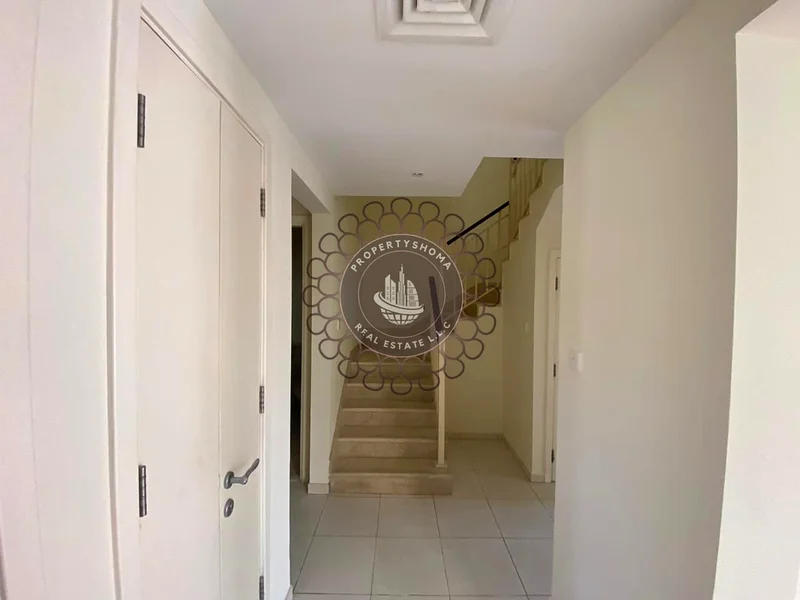 Prime Area | Lake View | Study | Vacant Soon63728818696835114