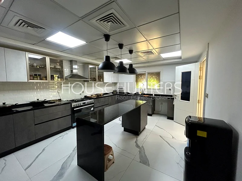 Fully Upgraded | Single Row | Perfect Location63726113837570113