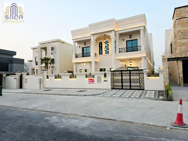 Classic villa, including water, electricity, and air conditioning, in a prime location.63873203251843110