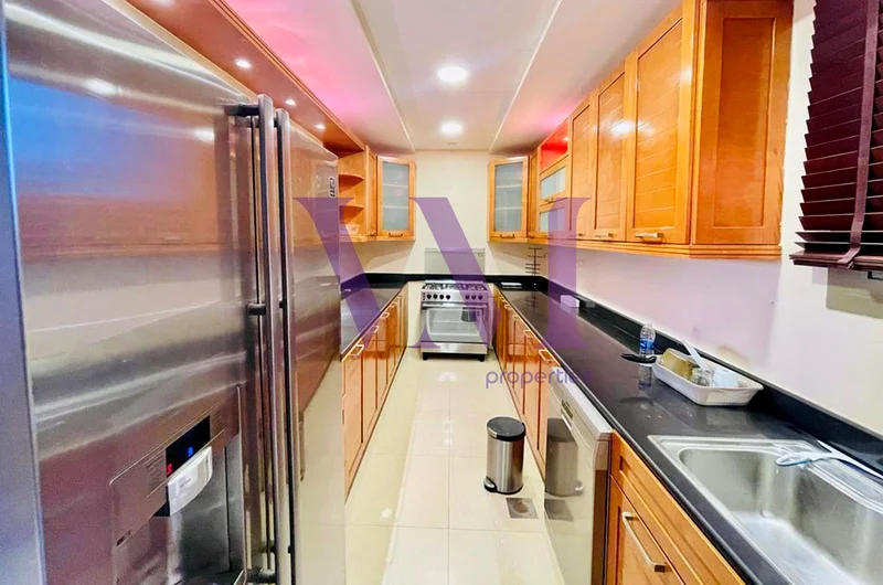 تاون هاوس أنيق مكون من 4 غرف نوم + حمام سباحة خاص63858776185345111