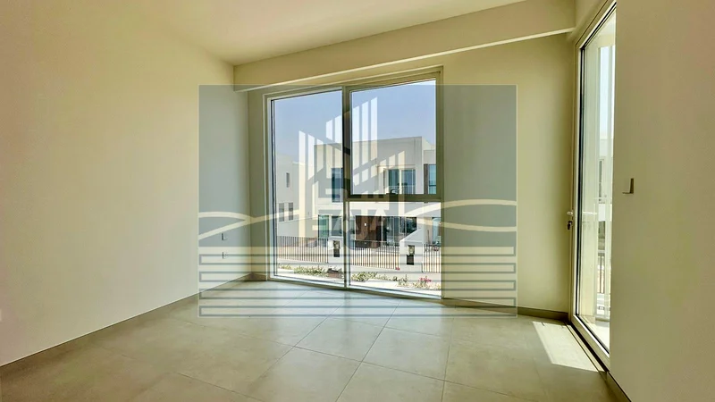 AMAZING VIEW / BEST INVESTMENT/ CLOSER TO THE  GARDEN/POOL63946632234882113