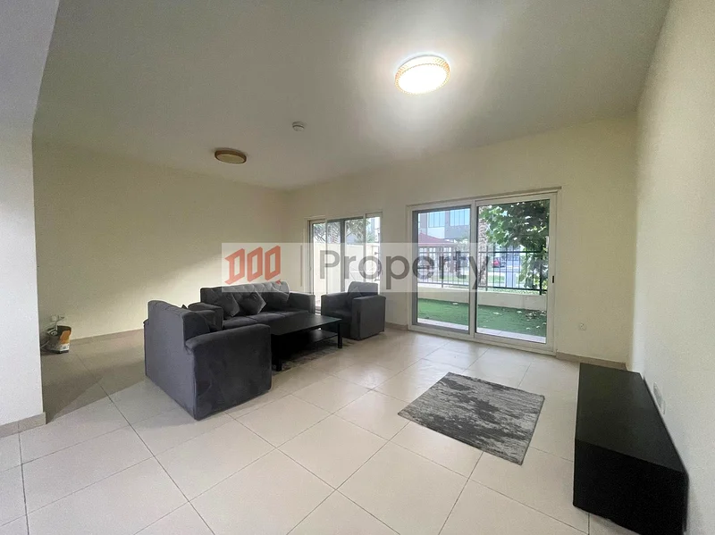 Vacant | Spacious Layout | Prime Location63741714988033111