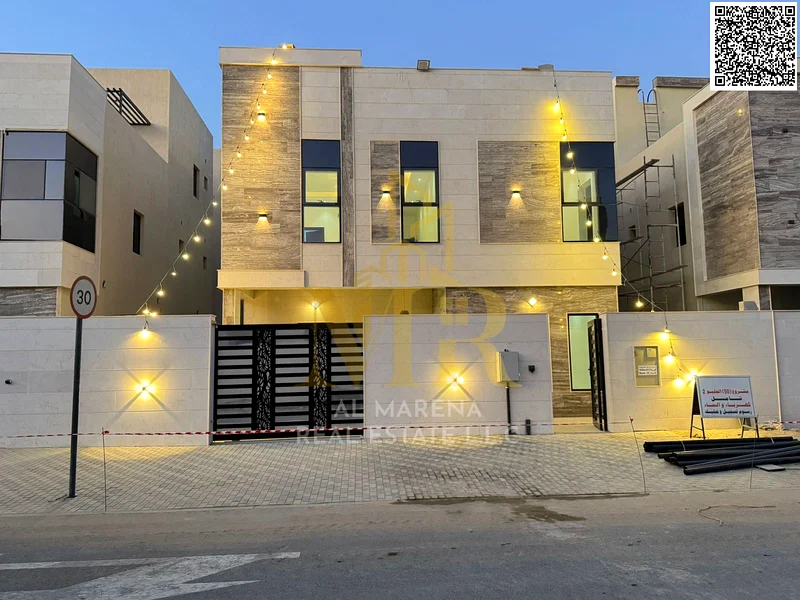للبيع، فيلا من 5 غرف مع سطح في منطقة الهيليو 2، عجمان، متضمنة رسوم التسجيل والملكية والماء والكهرباء وتكييف الهواء63911197474818112