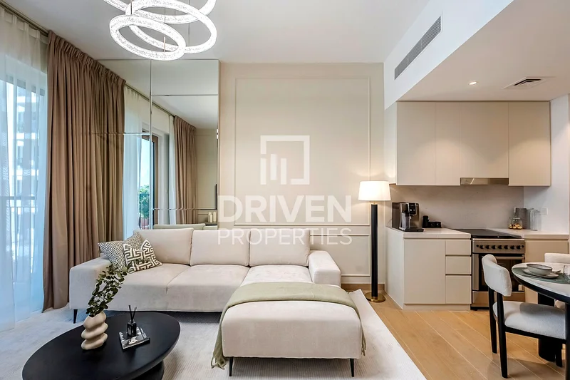 Brand New with Burj View | Ready to Move in63808325670786113
