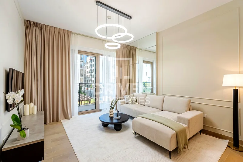 Brand New with Burj View | Ready to Move in63808325670786112