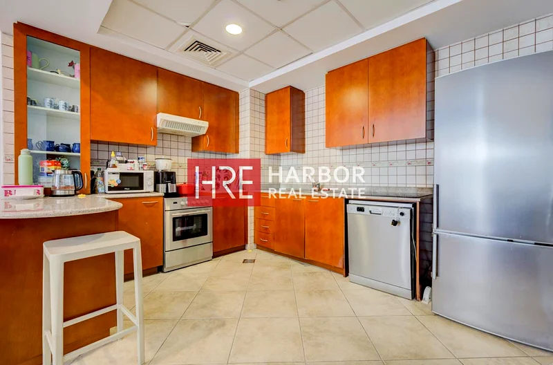 Gated Community | Well Maintained | Unfurnished63982600521603114