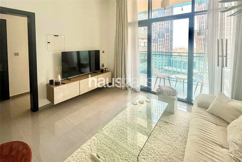 طابق عالي - مفروش بشكل جميل - موقع متميز63791445140099112