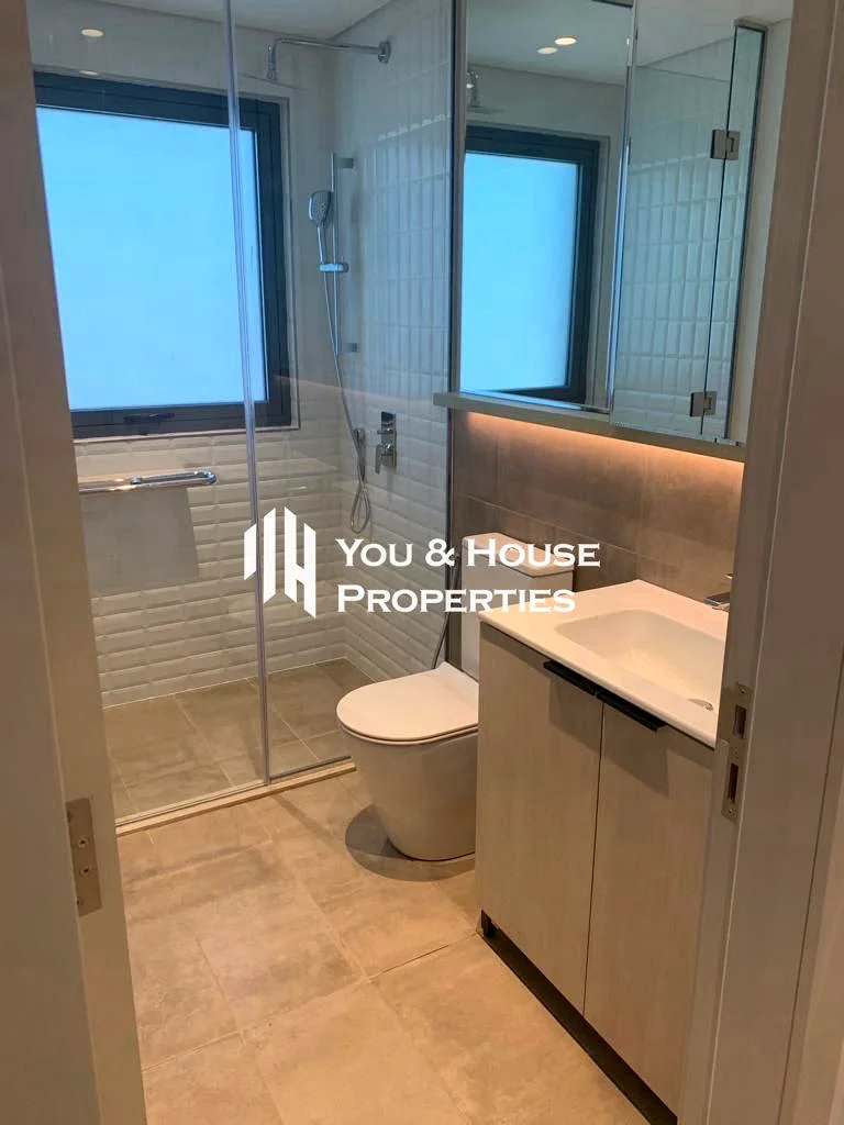 شقة مُعاد تأهيلها بالكامل - تصميم عصري مع تشطيبات عالية الجودة - اتصل الآن63783196845443114