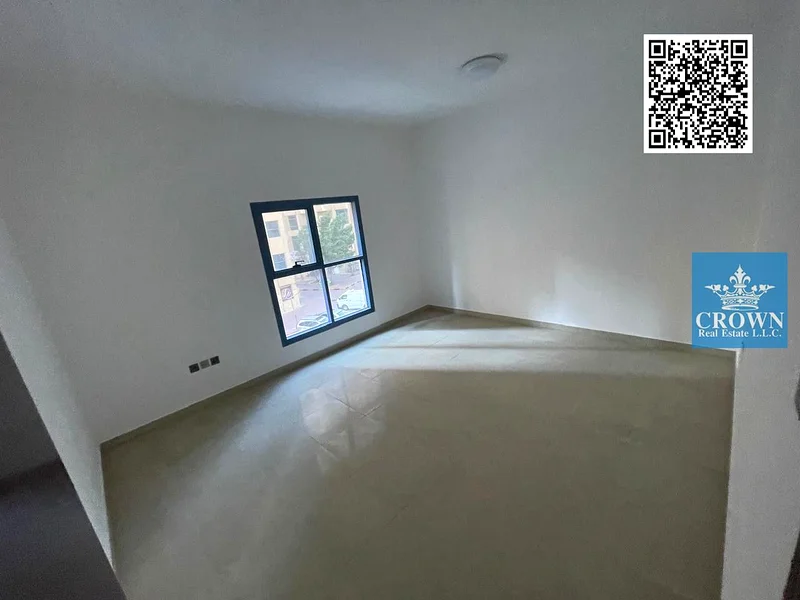 شقة واسعة مكونة من 3 غرف وصالة للإيجار مع غرفة خادمة في برج الكهور، عجمان.63811299335809112