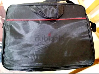 Professional Black Laptop Bag - Perfect for Business Travels