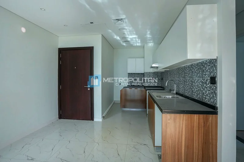 Furnished|Corner 2BR+Balcony|Pool And Gym|Resale63840490627714113