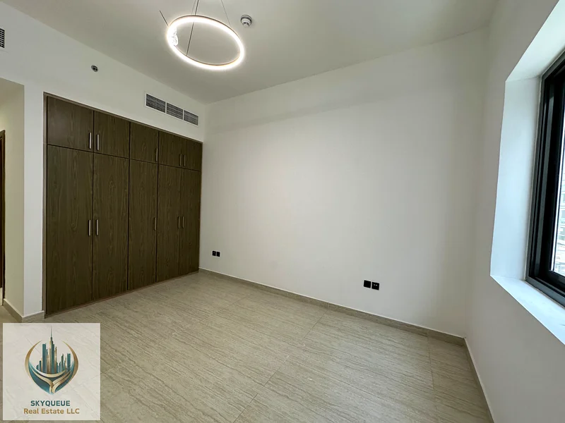 ميسور التكلفة | تخطيط ضخم | جديد بالكامل63800291931009113