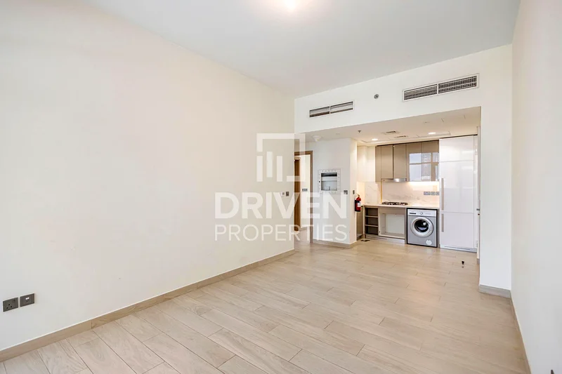 Vacant | Outstanding Unit | Tranquil Community63976948078721111