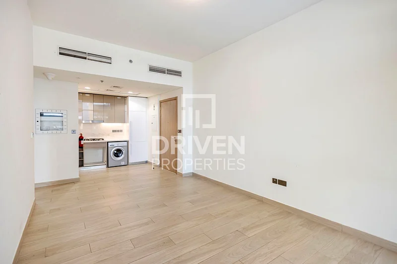 Vacant | Outstanding Unit | Tranquil Community63976948078721110