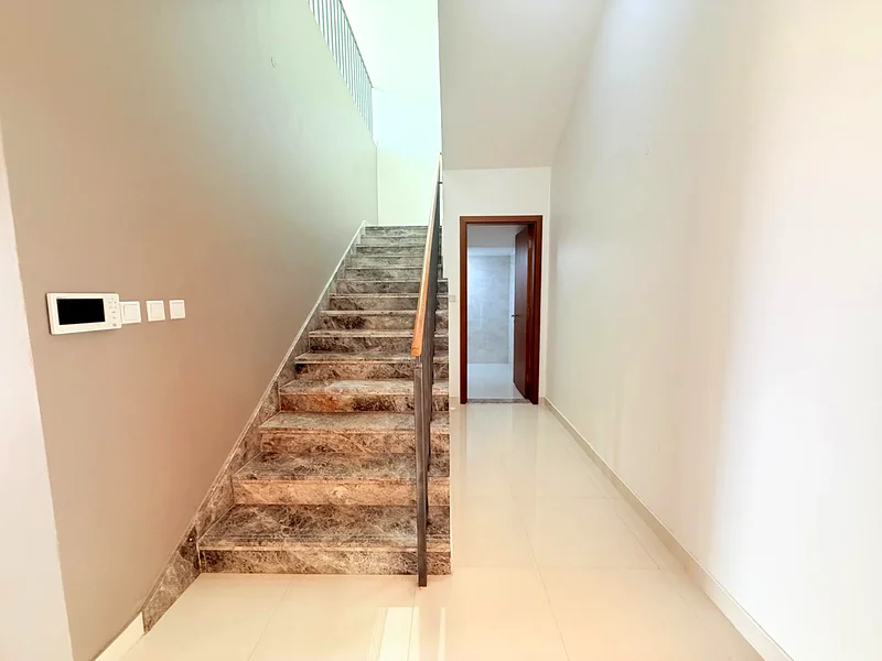 فيلا من 3 غرف نوم متاحة \نمط حياة فاخر\مع جميع وسائل الراحة63699653489409112