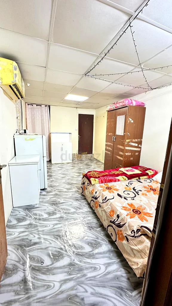 غرفة عائلية مفروشة مع مطبخ وحمام داخلي متضمنة الإنترنت وديوا64057140251521112