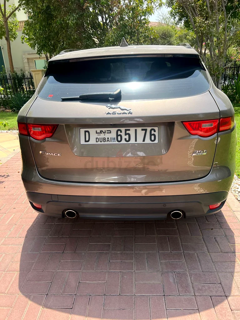Jaguar F-Pace Sport 2017 – SUV | GCC Specs | Excellent Condition63699026926977110