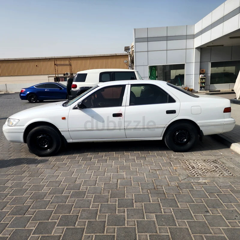 Toyota carry 2000 model. White63699049595905112