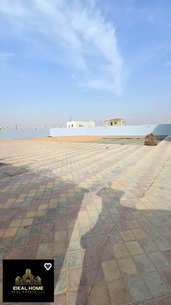 DON'T MISS 4 BHK *** WITH ALL MASTER BEDROOMS WITH CENTRAL AC RENT ONLY 135K IN 4 PAYMENTS63812814916993112