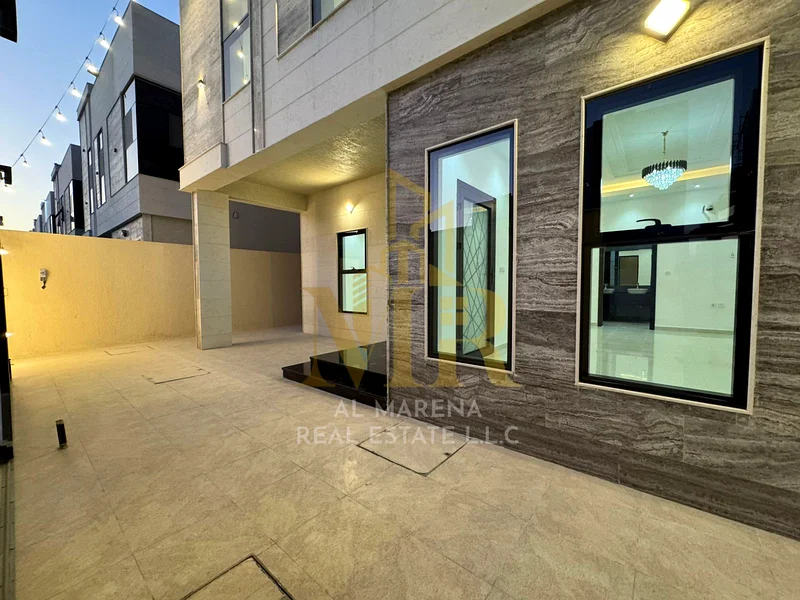 For sale directly from the owner, a super deluxe villa, with a price including registration fees, air conditioners, electricity and water. A bargain,63911300428801112