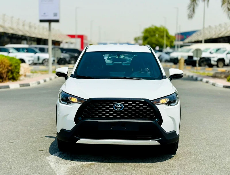 TOYOTA COROLLA CROSS 1.8L HYBRID 2023 GCC VERY GOOD CONDITION (Full Service History  Warranty)63699048745603111