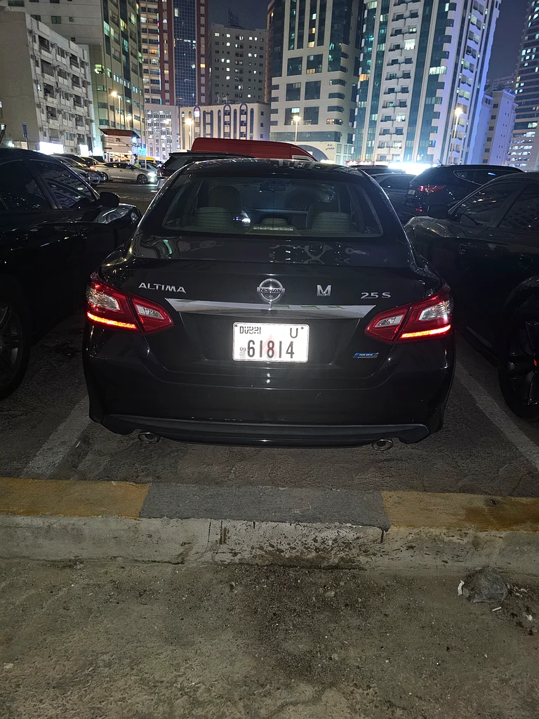 Nissan Altima 2017 very good condition63699056779905112