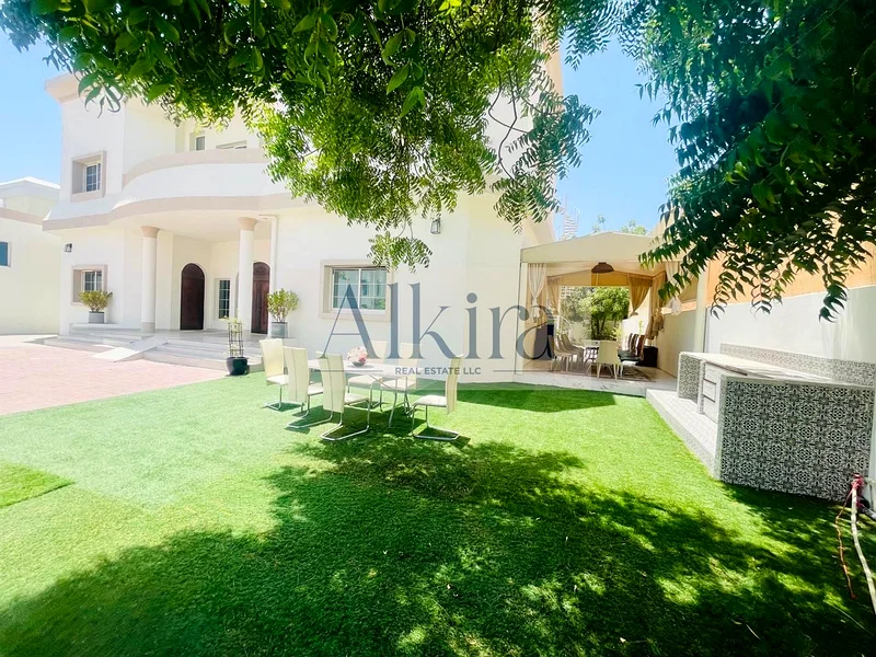 فيلا فاخرة مكونة من 7 غرف نوم ومفروشة بالكامل | جاهزة للانتقال فورًا63743312362243111