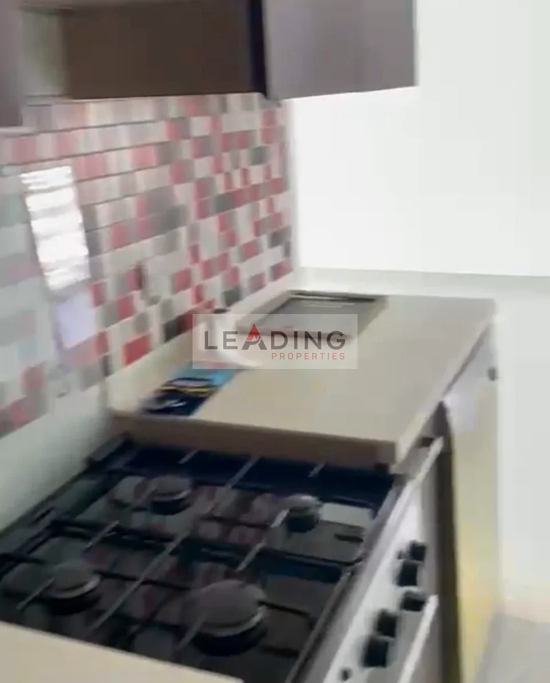 شاغرة | إطلالة بحرية كاملة | غير مفروشة63752759027970114