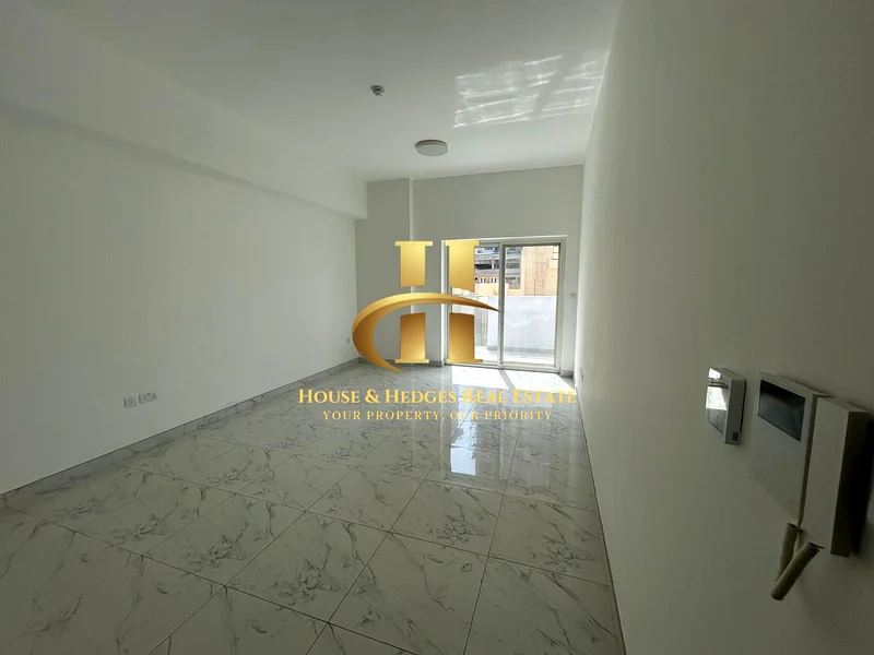 Modern Finishing | Spacious Layout | Vacant63782222560643110