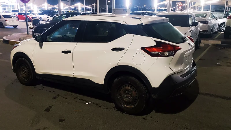 NISSAN KICKS 2020 USA SPACE FULL OPTION  ORIGINAL PAINT VERY CLEAN CAR GOOD CONDITION63699058519554114