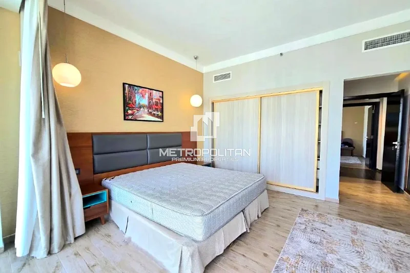 ستوديو مفروش بالكامل | شاغر | بالقرب من المول63789386560770111