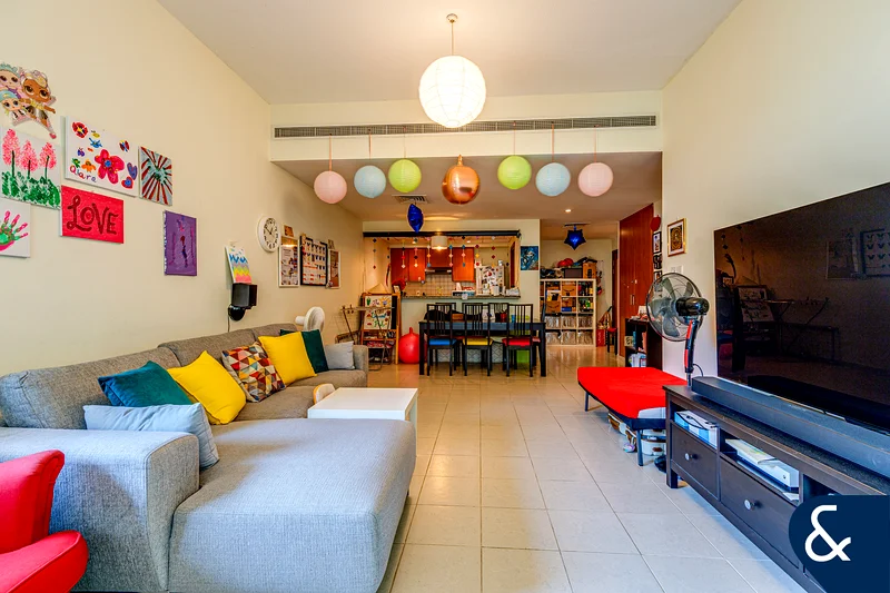 Large Balcony | Two Bedroom | 1489 Sq. ft.63918883038723113