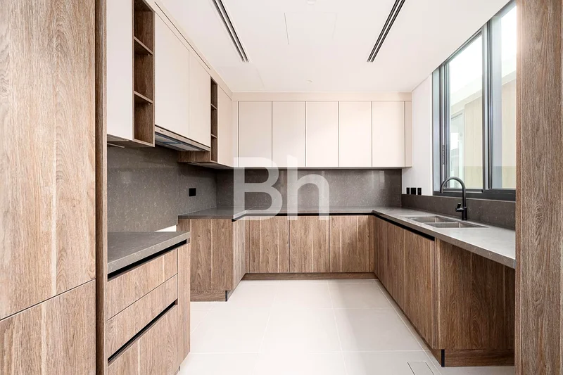 Internal Unit | Prime Location | Ready To Move63735585085954113