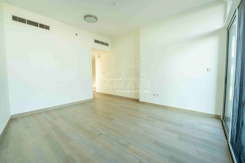 Well maintained High floor Ready to move in63781718441602114