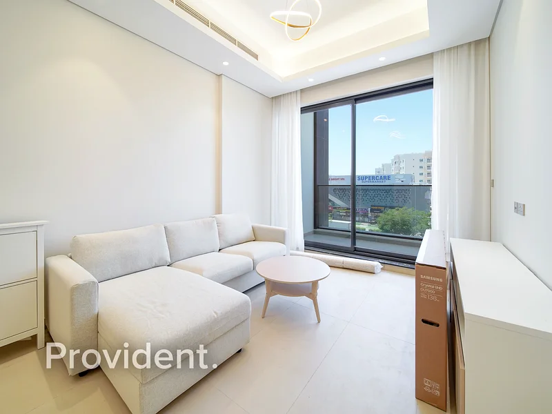 Spacious Layout | Furnished | Prime Location63728817583361110