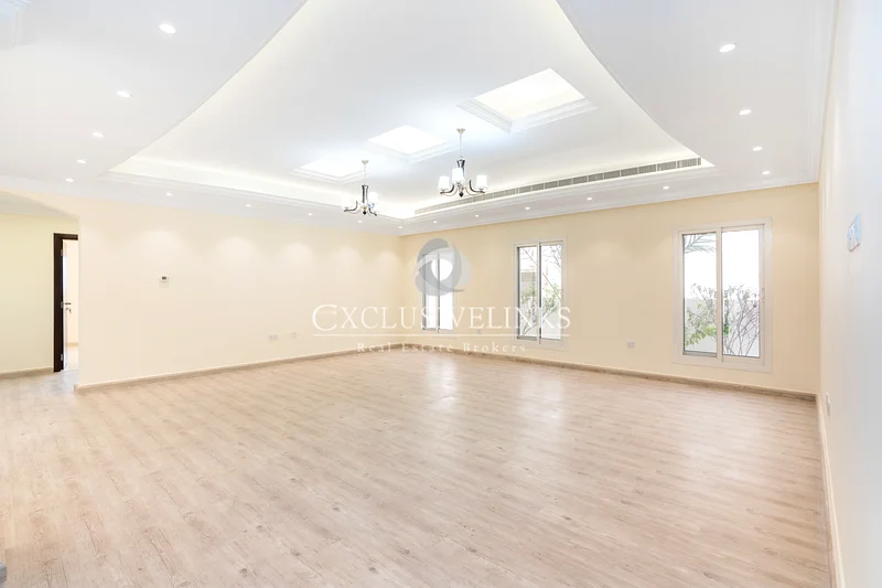 مبنية حسب الطلب | قبو | شاغرة63917017201026114