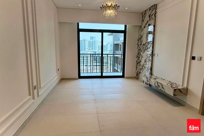 Brand New Unit | Pool View | Exclusive | Vacant63765080168322112