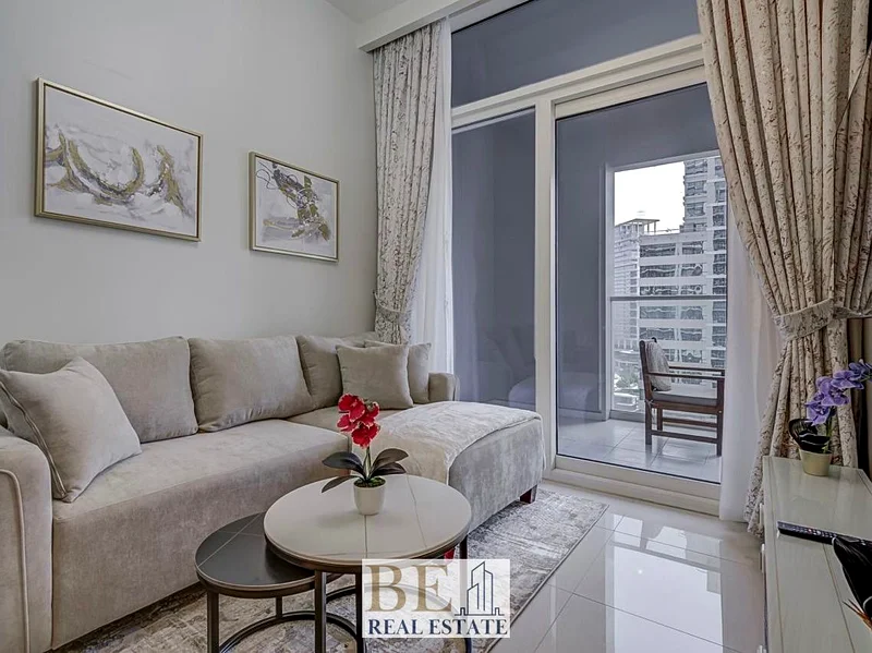 Bright 1-BR | Canal View | Prime Location63792779190657111