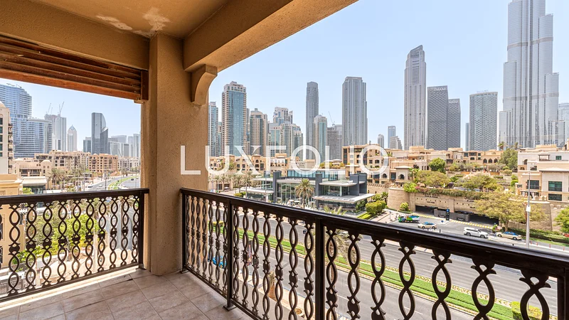 Burj Khalifa View | Study | Sublease63799453219843114